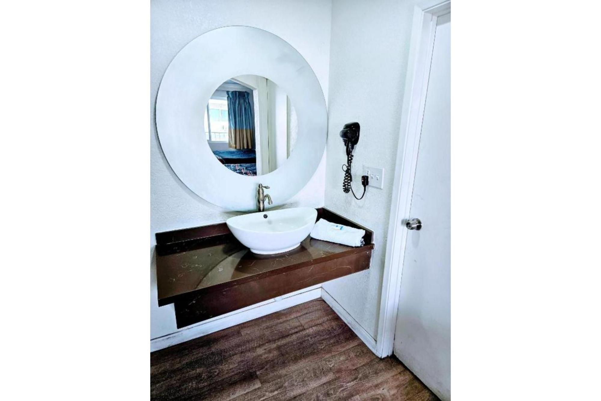 Hotel Ridgecrest An Extended Stay Studio ภายนอก รูปภาพ